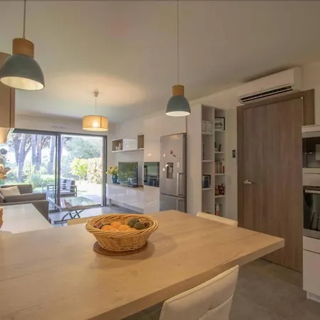 アパート Sublime T2 With Garden-Terrace-Wifi And Clim Saint-Raphaël